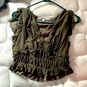 Gypsies & Moondust crop green ruffle shirt